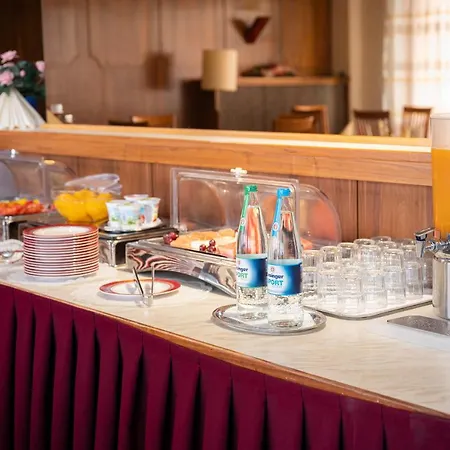 Astoria Hotel