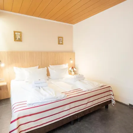 Astoria 3*