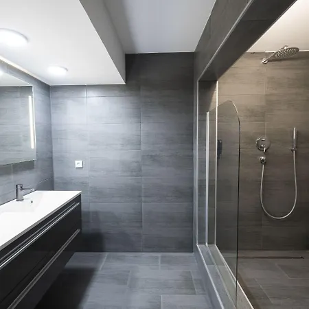 Astoria Hotel 3*