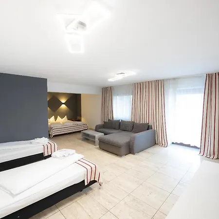 Szálloda Astoria 3*